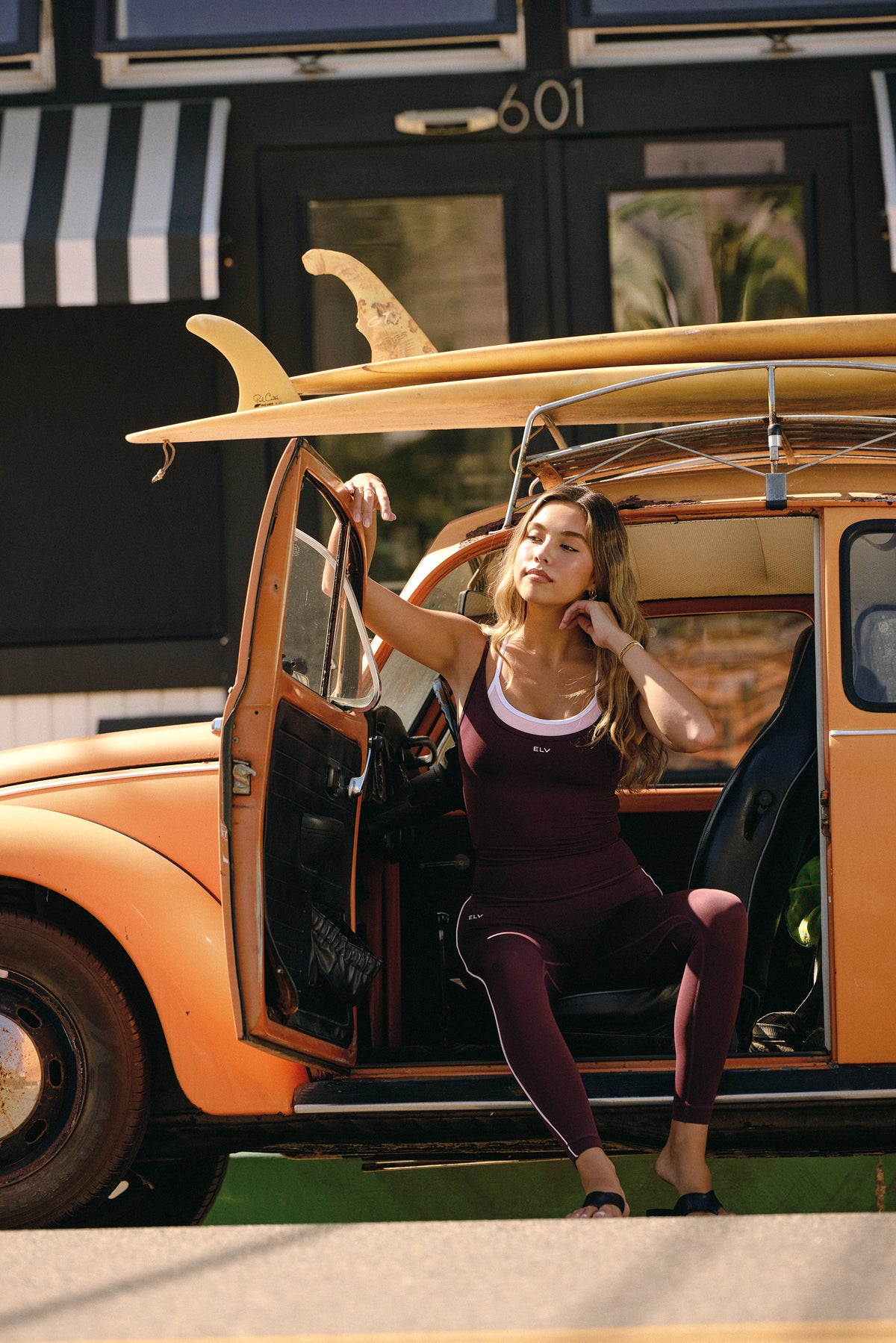 Kaia Elevated Tank
