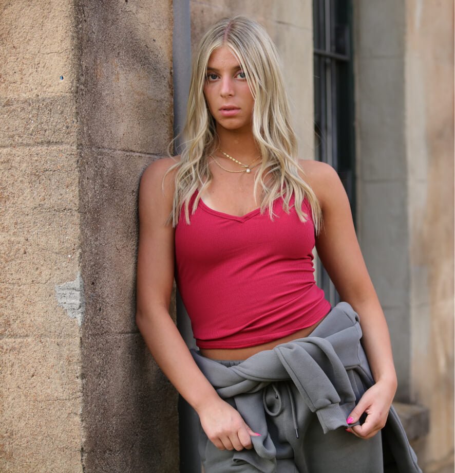 Defying the Twilight: Bold Styles for Modern Rebels - ELEVE
