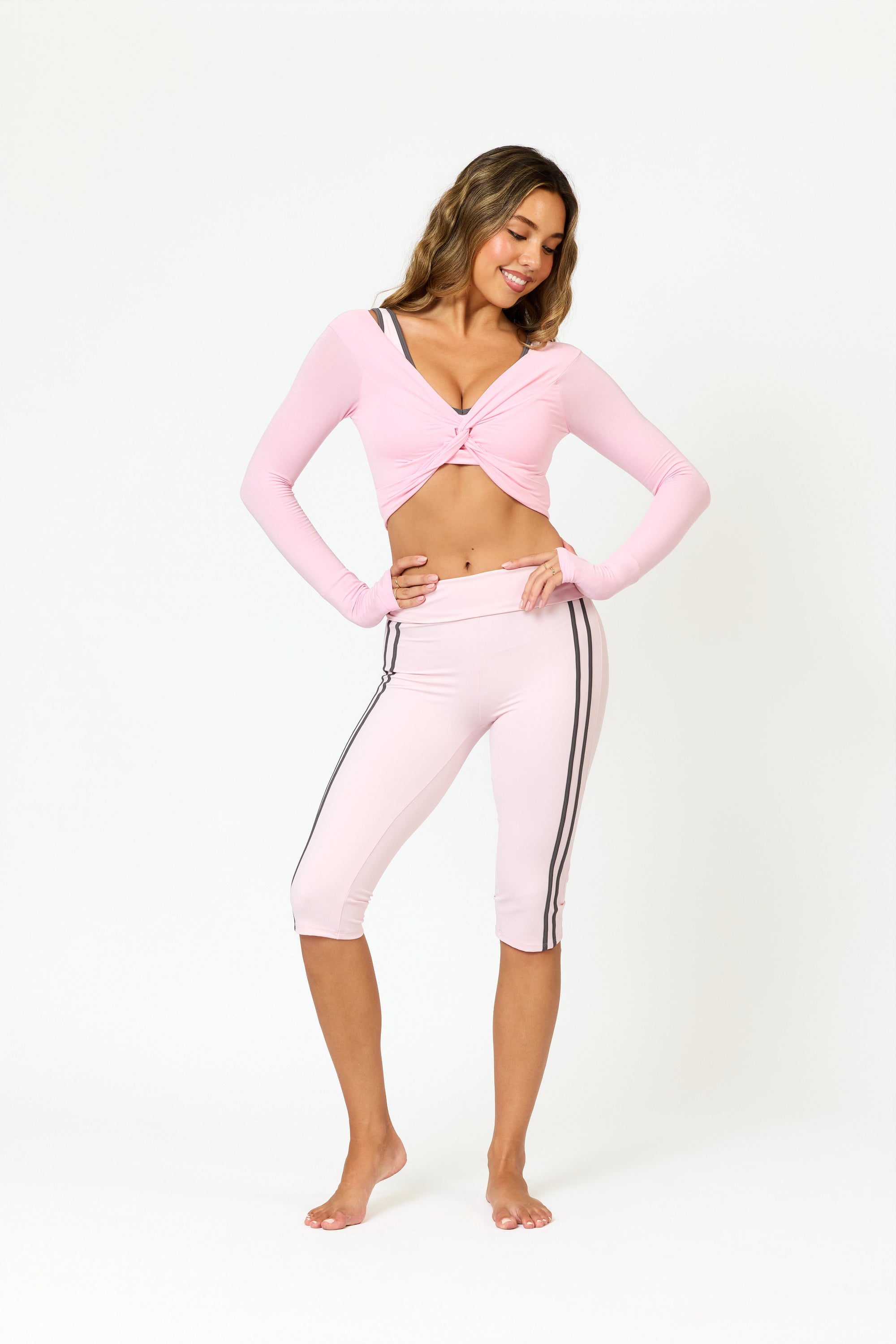 KAIA TWIST LONG SLEEVE TOP