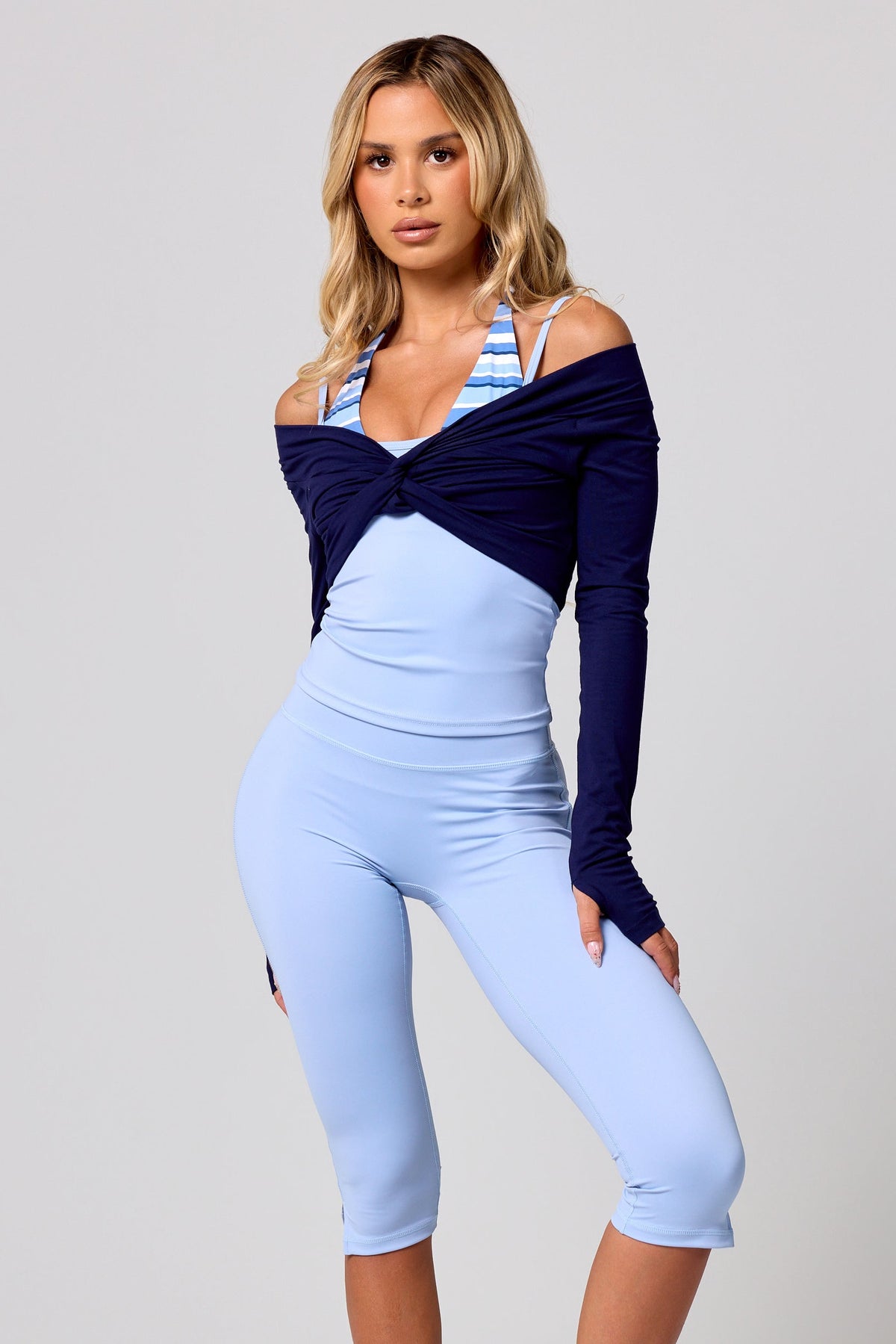 KAIA TWIST LONG SLEEVE- NAVY