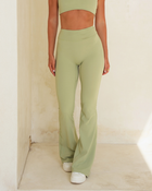 LANI FLARE LEGGINGS - LIMITED EDITION