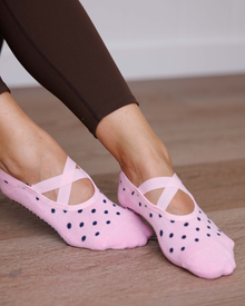 Pilates Grip Socks- Pink Pacific Dot