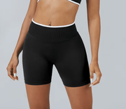 ELEVATED CORE SHORTS -JET BLACK- Élevé